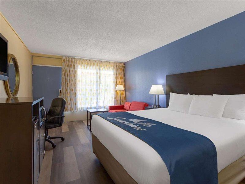 Days Inn By Wyndham Greensboro Airport Exteriér fotografie